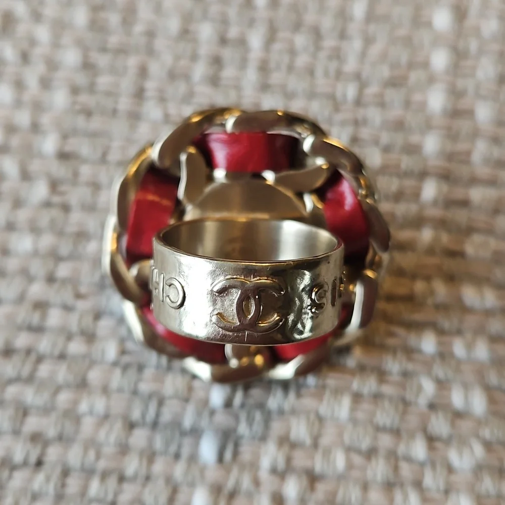 CHANEL Ring Gold Chain Pearl Red Leather CC Logo [Size 5.5] - Picture 3 of 8